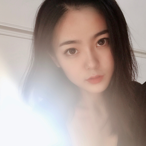 老头舔下身高潮喷水
